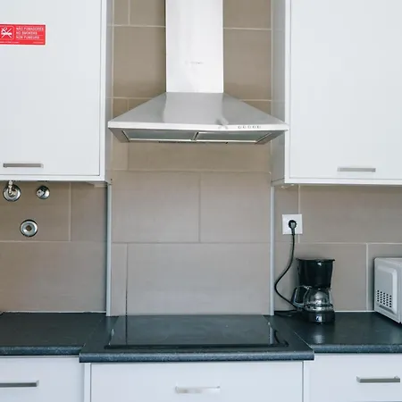 Apartamento With 5 Bedrooms *