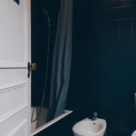 With 5 Bedrooms Apartamento Peniche