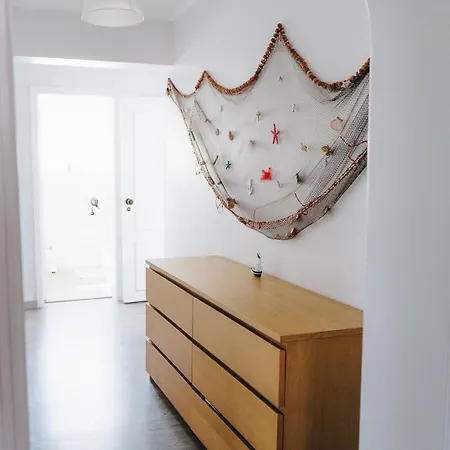 Apartamento With 5 Bedrooms Peniche