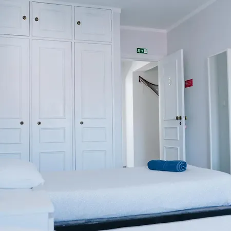 Apartamento With 5 Bedrooms