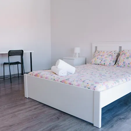 Apartamento With 5 Bedrooms *