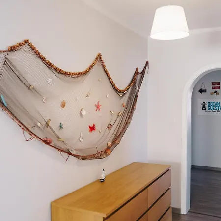 With 5 Bedrooms * Peniche