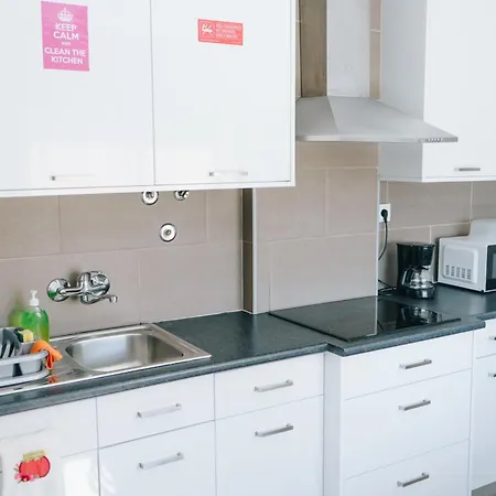With 5 Bedrooms Apartment
