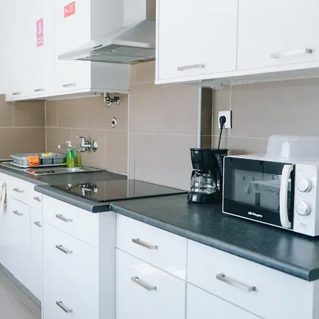 With 5 Bedrooms Appartement *